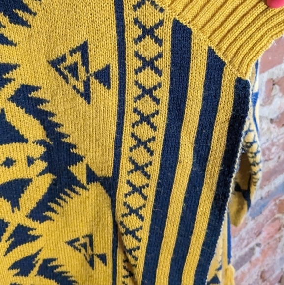 Blu Pepper Large‎ Yellow & Blue Aztec Open Front Cardigan Sweater w/ Fringe - Picture 3 of 9